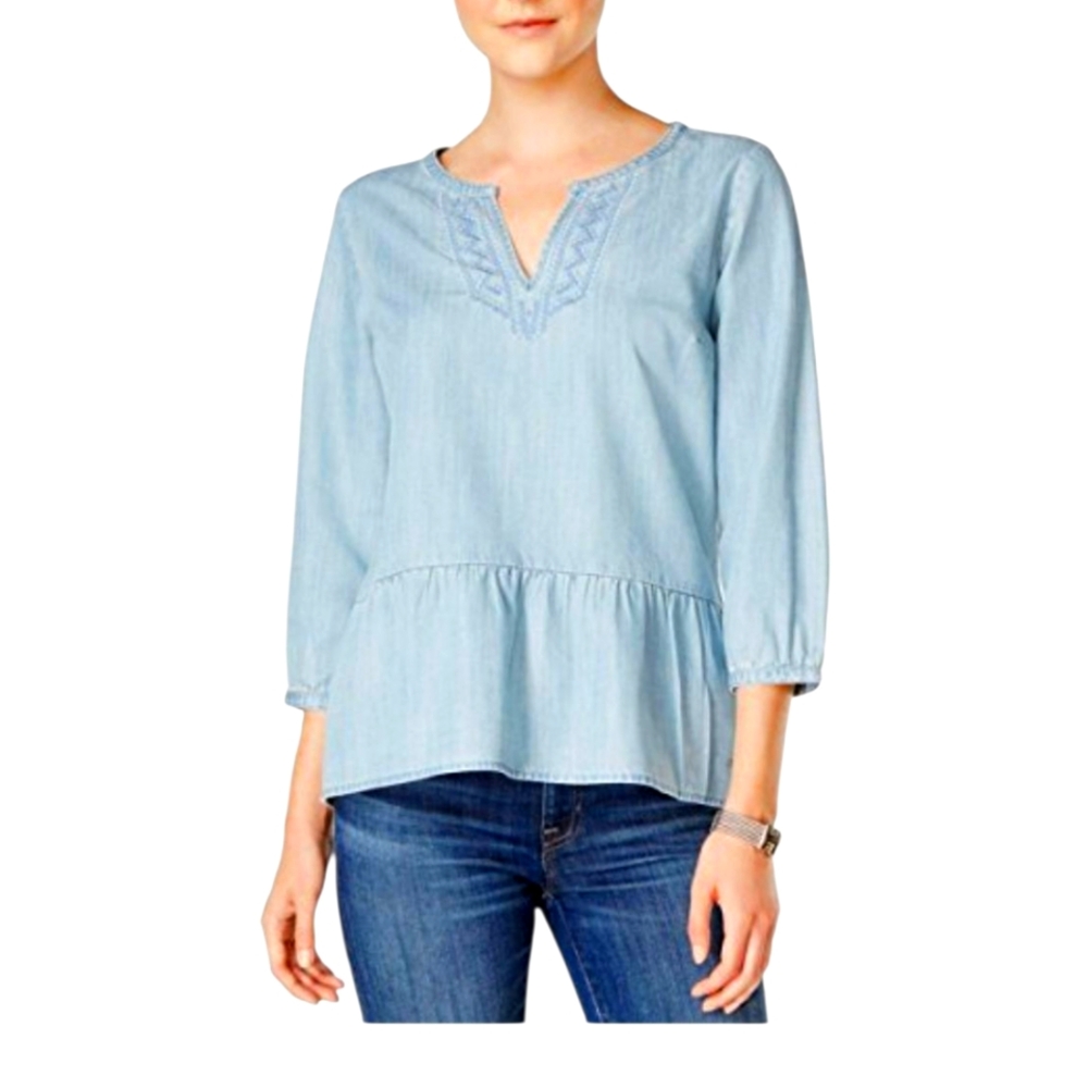 Tommy Hilfiger Women's Denim  Embroidered V Neck  Top Size M
